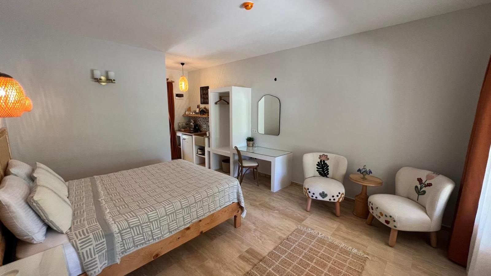 לינה וארוחת בוקר קס Kybele Garden מראה חיצוני תמונה